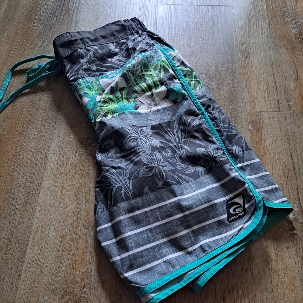 Laguna Beach Trunks Green Grey White Swim Floral Stripes Drawstring Men's Size S